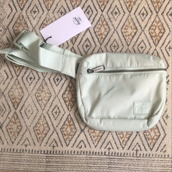 Herschel Supply Company Handbags - Herschel Hipsack